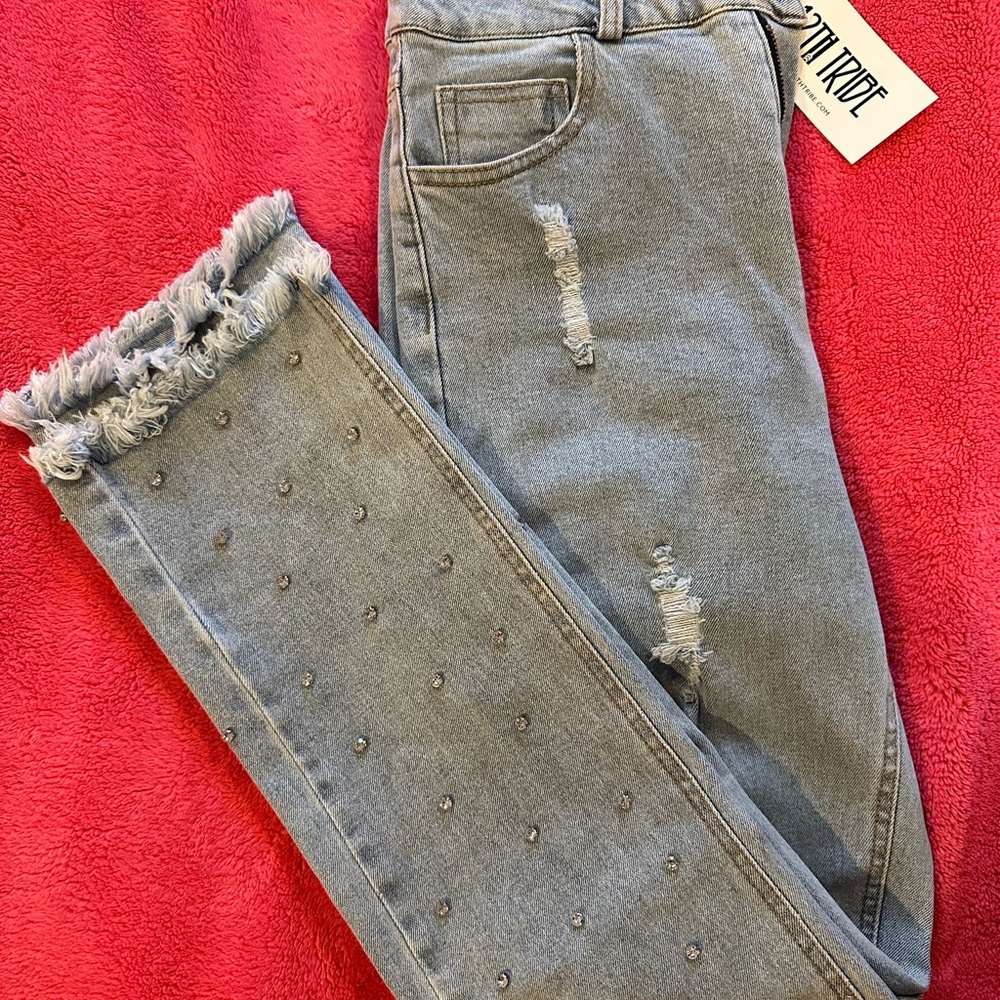 12th Tribe Mary Kate Rhinestone Jeans Size M - Picture 4 of 4